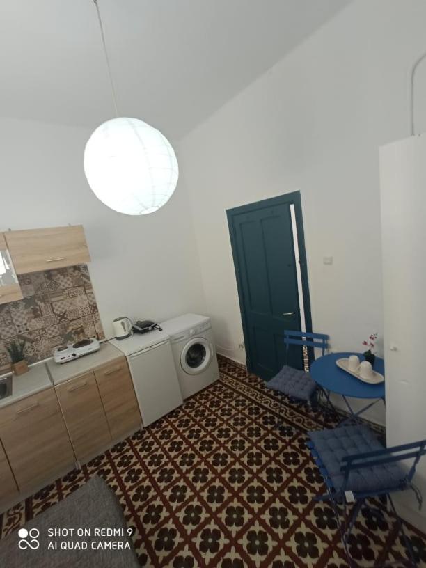 Mascot Bar Street Apartments Rhodes City Εξωτερικό φωτογραφία