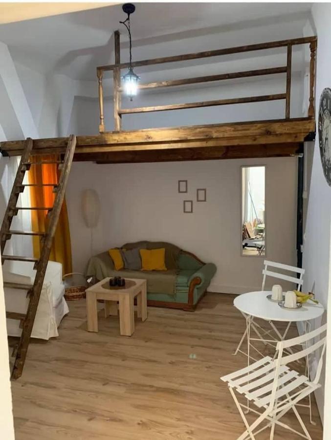 Mascot Bar Street Apartments Rhodes City Εξωτερικό φωτογραφία
